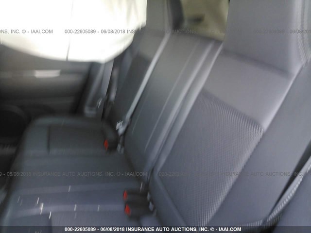 1C4NJDEB8GD799243 - 2016 JEEP COMPASS LATITUDE 银色 照片 8