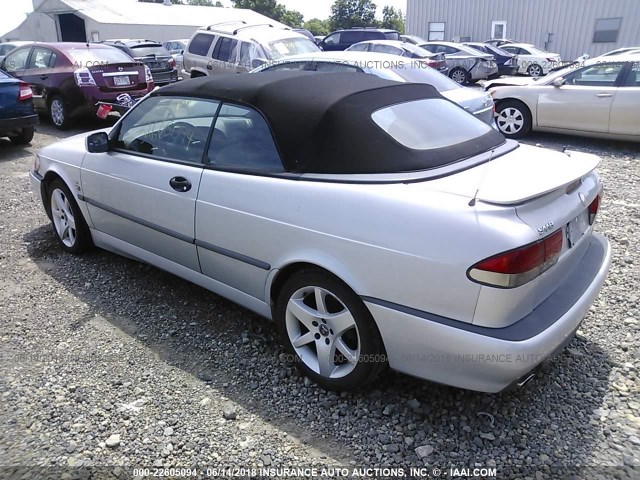 YS3DF78K737003223 - 2003 SAAB 9-3 SE SILVER photo 3