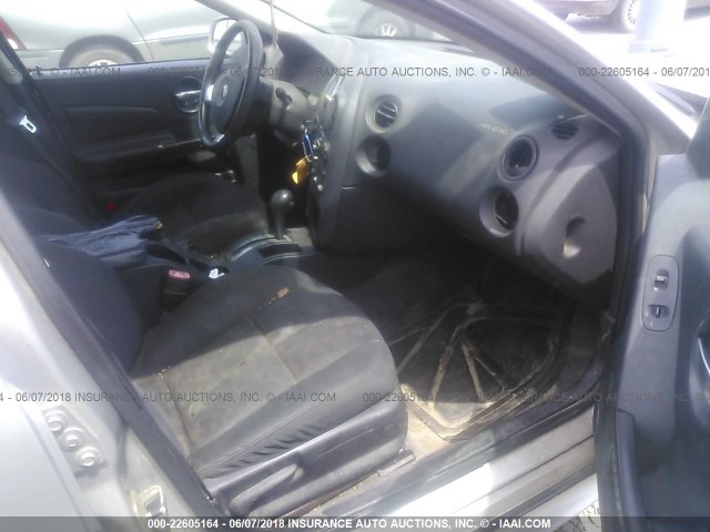 2G2WP552781150009 - 2008 PONTIAC GRAND PRIX SILVER photo 5