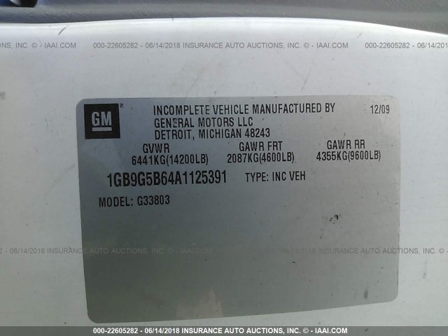 1GB9G5B64A1125391 - 2010 CHEVROLET EXPRESS CUTAWAY G4500 WHITE photo 10