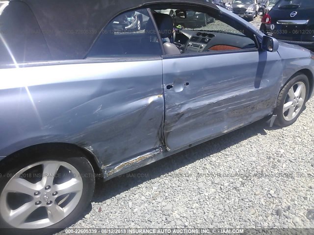 4T1FA38P27U135022 - 2007 TOYOTA CAMRY SOLARA SE/SLE ღია ლურჯი ფოტო 6