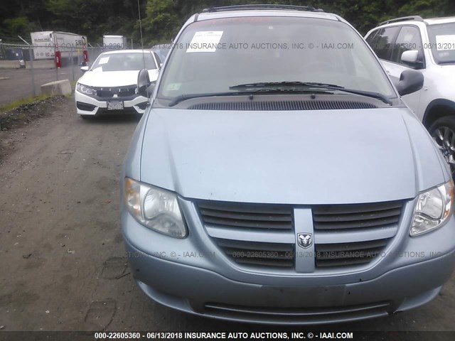 1D4GP45R95B228697 - 2005 DODGE CARAVAN SXT Light Blue photo 6