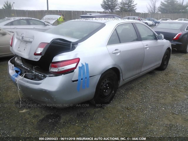 4T1BF3EK1AU116249 - 2010 TOYOTA CAMRY SE/LE/XLE 银色 照片 4