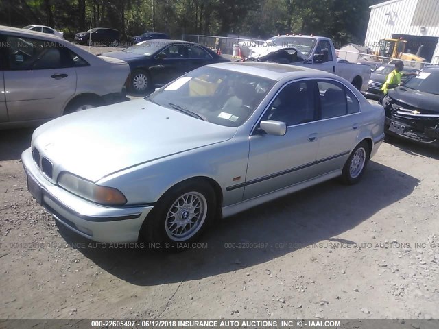 WBADD632XVBW24354 - 1997 BMW 528 I AUTOMATIC SILVER photo 2