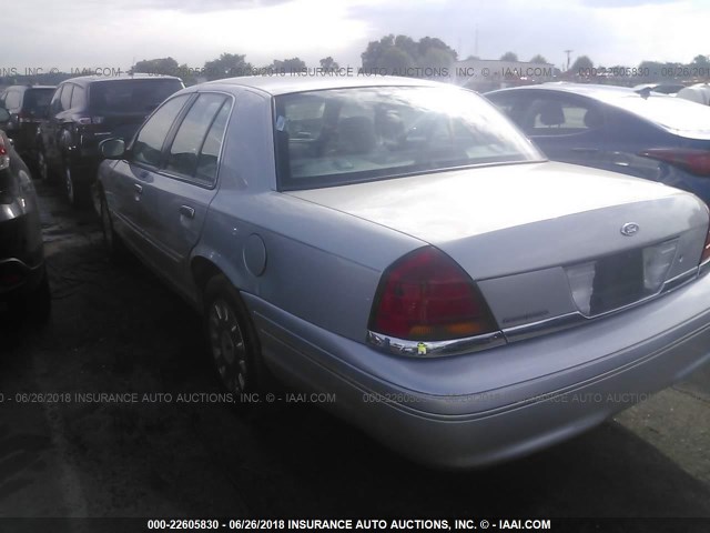 2FAFP73W33X162473 - 2003 FORD CROWN VICTORIA  SILVER photo 3