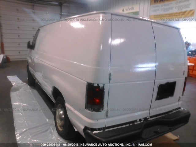 1FTNE24W64HA65329 - 2004 FORD ECONOLINE E250 VAN WHITE photo 3