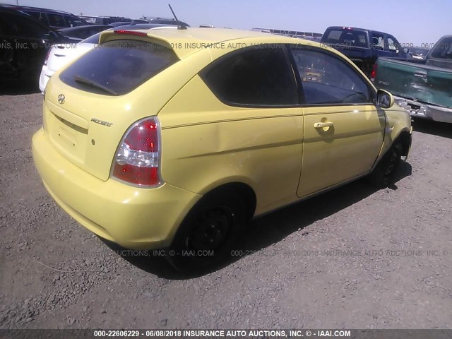 KMHCM3ACXAU181450 - 2010 HYUNDAI Accent BLUE/GS YELLOW photo 4