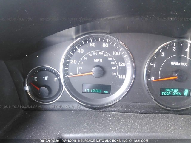 1J8HG48K36C342554 - 2006 JEEP COMMANDER ნაცრისფერი ფოტო 7