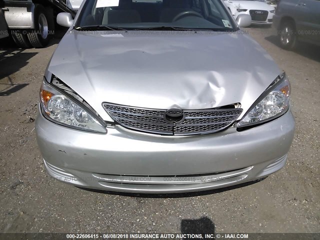 4T1BE32K33U124072 - 2003 TOYOTA CAMRY LE/XLE/SE Gümüş foto 6