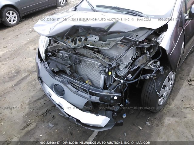 JTDKDTB34E1078921 - 2014 TOYOTA PRIUS C GRAY photo 6