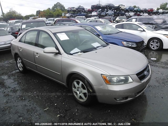 5NPEU46F86H053649 - 2006 HYUNDAI SONATA GLS/LX GOLD photo 1