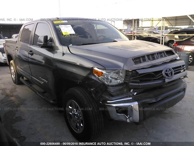 5TFEM5F12EX082335 - 2014 TOYOTA TUNDRA CREWMAX SR5 GRAY photo 1