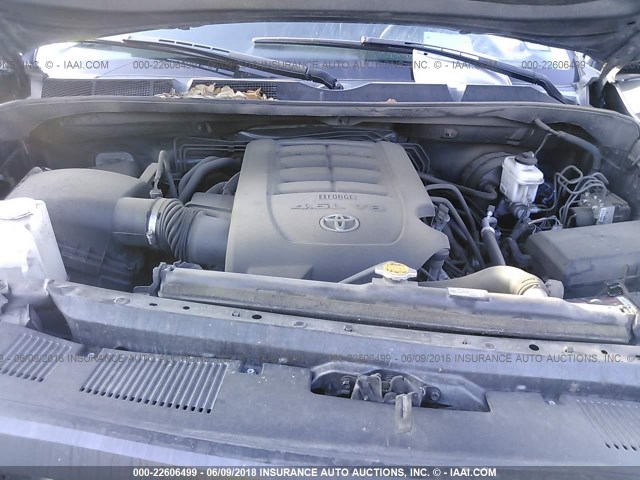 5TFEM5F12EX082335 - 2014 TOYOTA TUNDRA CREWMAX SR5 GRAY photo 10