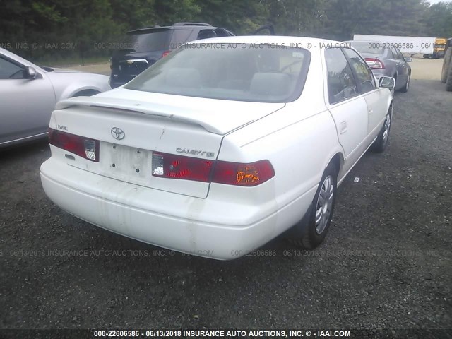 4T1BG22K41U856258 - 2001 TOYOTA CAMRY CE/LE/XLE 白色 照片 4