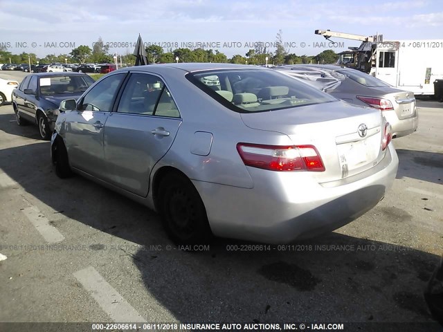 4T1BE46K07U605385 - 2007 TOYOTA CAMRY NEW GENERAT CE/LE/XLE/SE SILVER photo 3