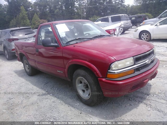 1GCCS1445WK163377 - 1998 CHEVROLET S TRUCK S10 RED photo 1