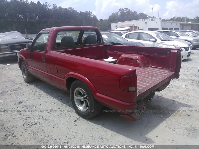 1GCCS1445WK163377 - 1998 CHEVROLET S TRUCK S10 RED photo 3