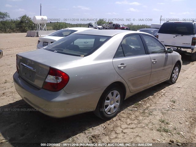 4T1BE32K04U891136 - 2004 TOYOTA CAMRY LE/XLE/SE SILVER photo 4