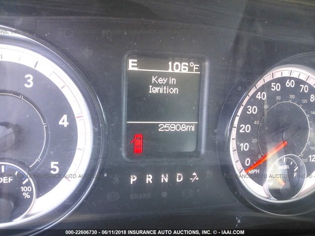 3C6UR5DL9HG725247 - 2017 RAM 2500 SLT 白色 照片 7