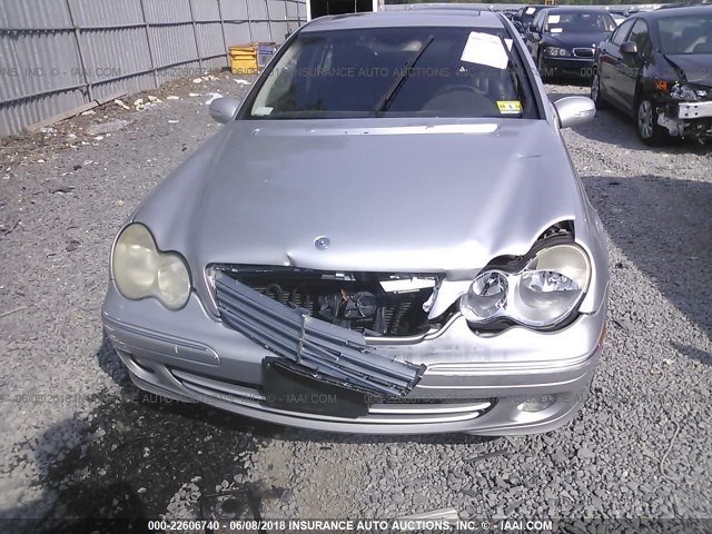 WDBRF81J35F625927 - 2005 MERCEDES-BENZ C 240 4MATIC SILVER photo 6