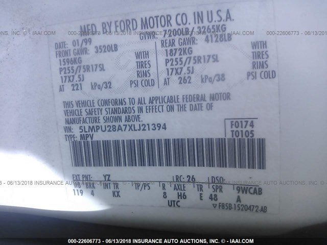 5LMPU28A7XLJ21394 - 1999 LINCOLN NAVIGATOR 白色 照片 9