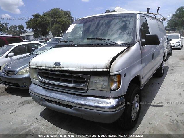 1FTSS34S8WHB61643 - 1998 FORD ECONOLINE E350 SUPER DUTY VAN WHITE photo 2