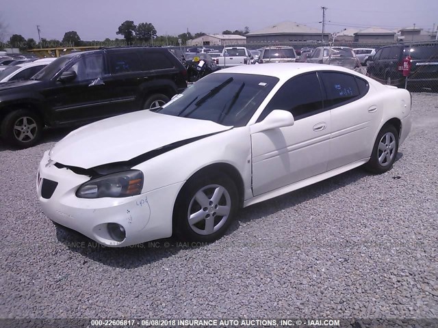 2G2WP552181190604 - 2008 PONTIAC GRAND PRIX WHITE photo 2