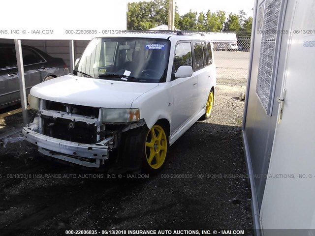 JTLKT334550202263 - 2005 TOYOTA SCION XB WHITE photo 2