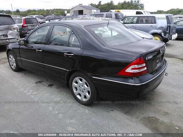 WDBRF84J65F638506 - 2005 MERCEDES-BENZ C 320 4MATIC BLACK photo 3