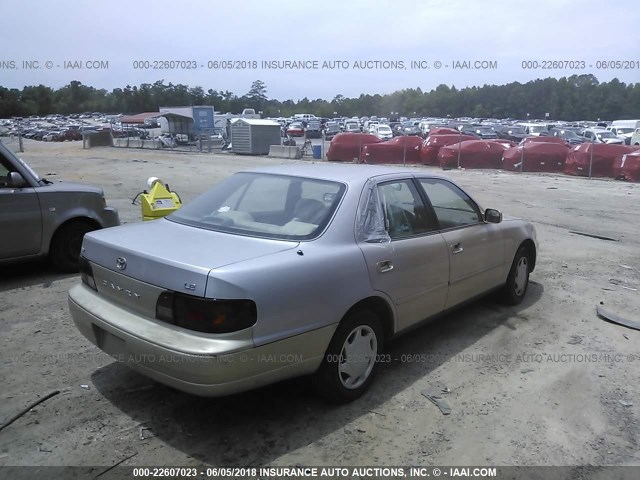 4T1BG12K5TU726986 - 1996 TOYOTA CAMRY DX/LE/XLE BEIGE photo 4