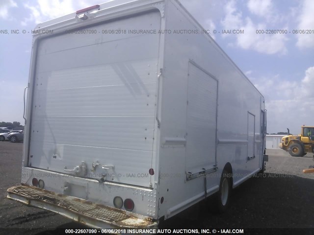 5B4MPG25393435921 - 2009 WORKHORSE CUSTOM CHASSIS COMMERCIAL CHASSI W62 白色 照片 4