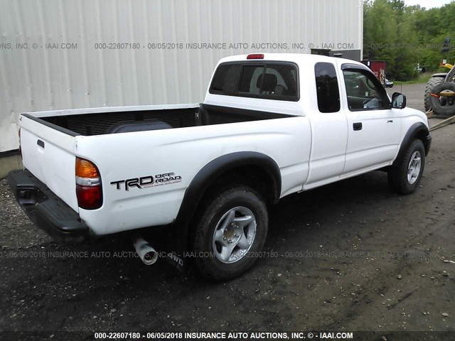 5TEWN72N02Z009152 - 2002 TOYOTA TACOMA XTRACAB WHITE photo 4