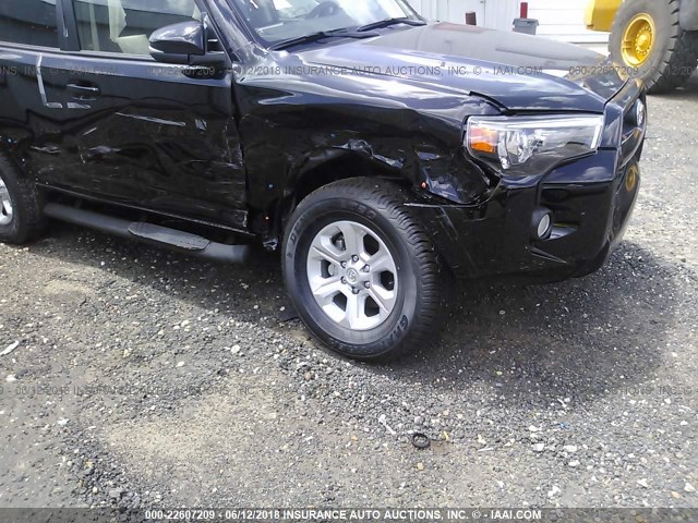 JTEBU5JR2J5540568 - 2018 TOYOTA 4RUNNER SR5 PREM/LTDL/TRAIL/TRD BLACK photo 6