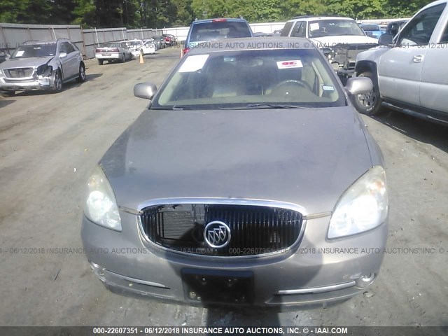 1G4HE57Y46U242428 - 2006 BUICK LUCERNE CXS TAN photo 6