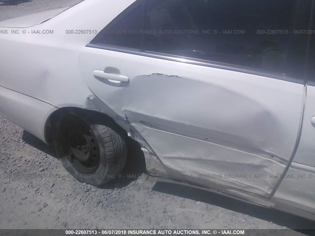 4T1BE32K34U303732 - 2004 TOYOTA CAMRY LE/XLE/SE 白色 照片 6