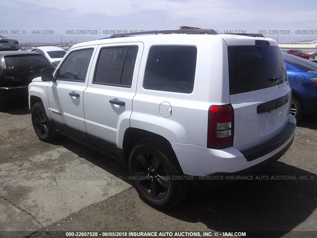 1C4NJPBA8FD397704 - 2015 JEEP PATRIOT SPORT WHITE photo 3