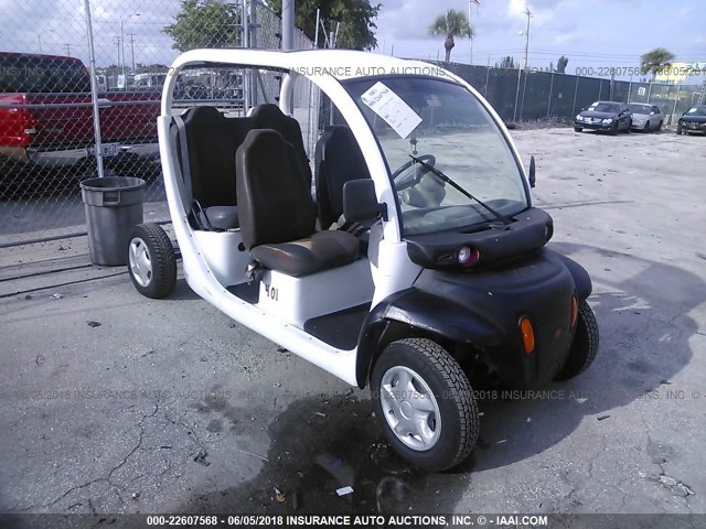 5ASAG47492F028410 - 2002 GLOBAL ELECTRIC MOTORS 825 أبيض صورة 1