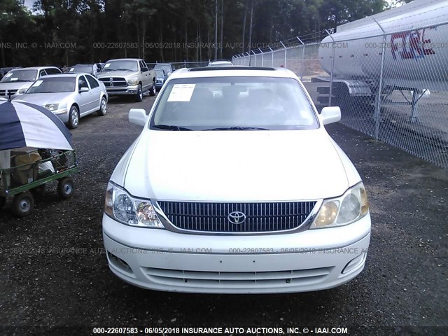 4T1BF28BX2U248093 - 2002 TOYOTA AVALON XL/XLS WHITE photo 6