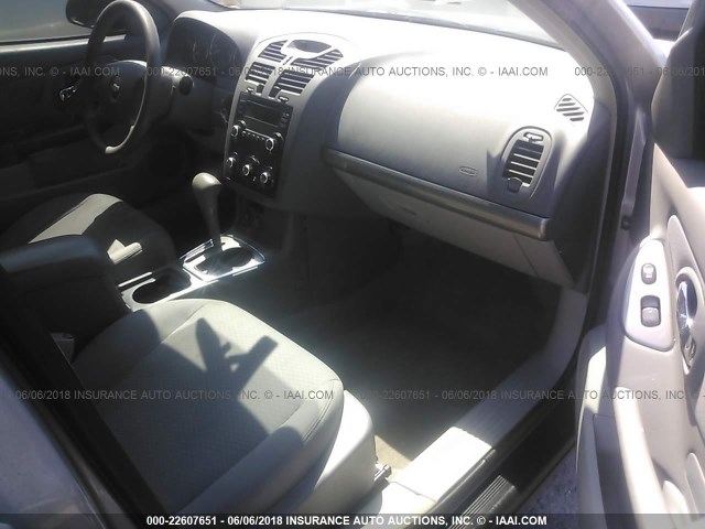 1G1ZS51F26F287535 - 2006 CHEVROLET MALIBU LS 银色 照片 5