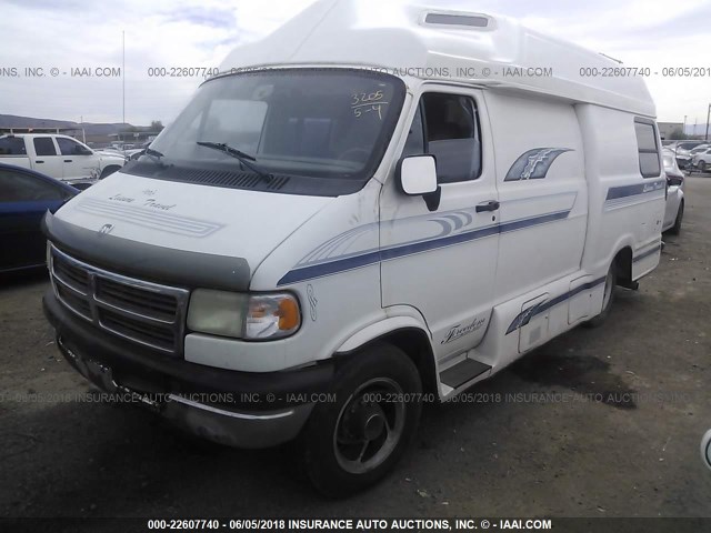 2B6KB31Y0TK154613 - 1996 DODGE RAM VAN B3500 WHITE photo 2