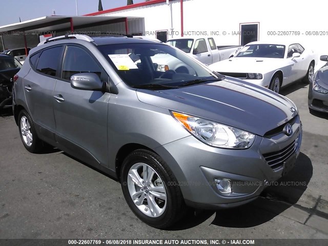 KM8JU3AC4DU753009 - 2013 HYUNDAI TUCSON GLS/LIMITED SILVER photo 1