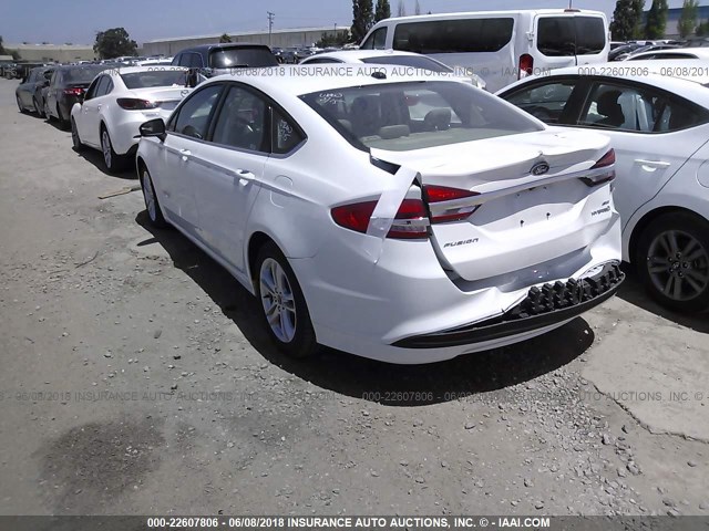 3FA6P0LU3JR172518 - 2018 FORD FUSION SE HYBRID WHITE photo 3