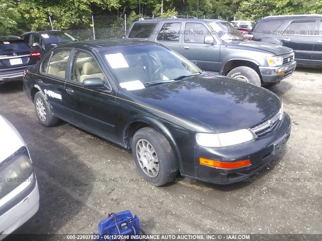 JN1CA21D4WT613420 - 1998 NISSAN MAXIMA GLE/GXE/SE GREEN photo 1