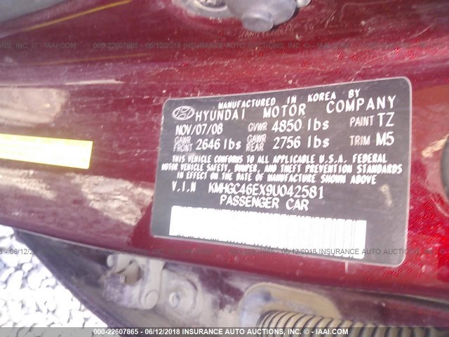 KMHGC46EX9U042581 - 2009 HYUNDAI GENESIS 3.8L MAROON photo 9