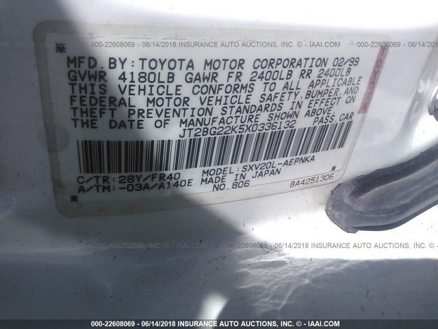 JT2BG22K5X0336132 - 1999 TOYOTA CAMRY LE/XLE Weiß Foto 9