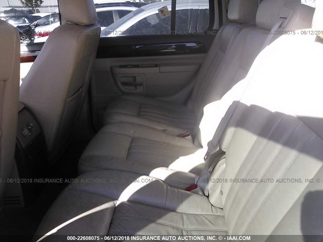 5LMEU88H64ZJ46254 - 2004 LINCOLN AVIATOR 白色 照片 8