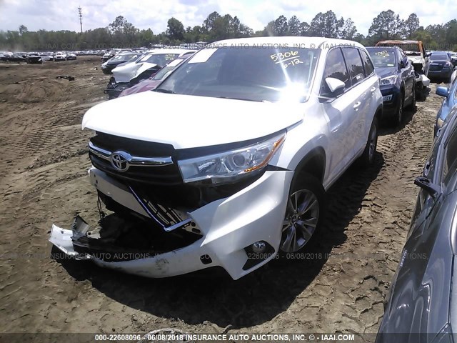 5TDZKRFH8GS182072 - 2016 TOYOTA HIGHLANDER LE/LE PLUS WHITE photo 2