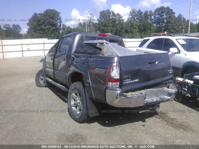 3TMJU4GN8EM160035 - 2014 TOYOTA TACOMA DOUBLE CAB PRERUNNER GRAY photo 3