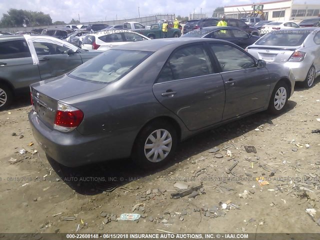 4T1BE32K15U565587 - 2005 TOYOTA CAMRY LE/XLE/SE 灰色 照片 4