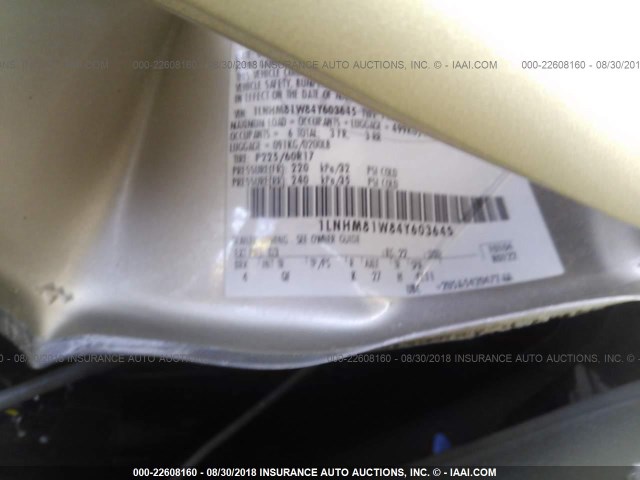 1LNHM81W84Y603645 - 2004 LINCOLN TOWN CAR EXECUTIVE/SIGNATURE თაფლისფერი ფოტო 9